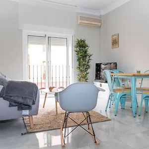 disfruta-malaga-apartamento-en-el-centro-de-malaga.1costadelsol.com/